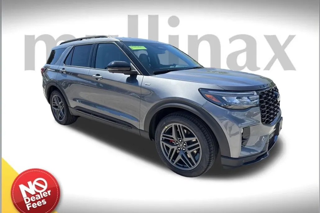 2025 Ford Explorer ST-Line photo 1