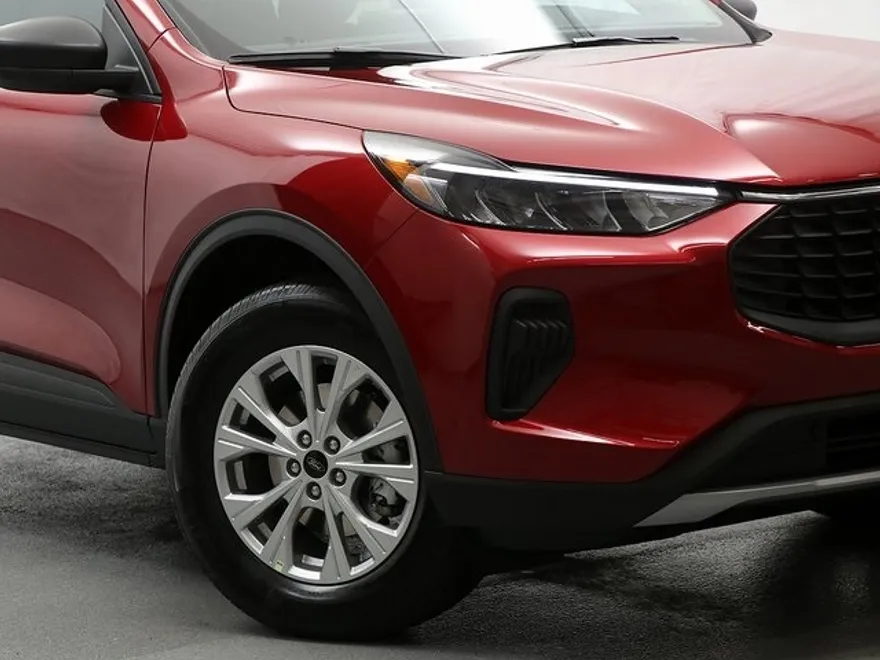 2025 Ford Escape Active photo 1