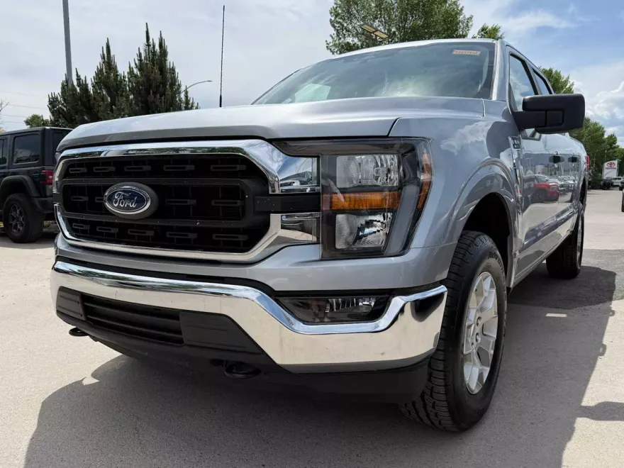 2023 Ford F-150 XLT photo 1