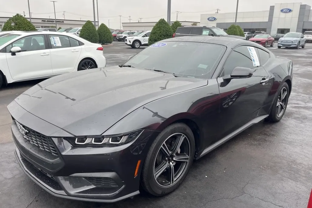 2024 Ford Mustang EcoBoost Premium photo 1