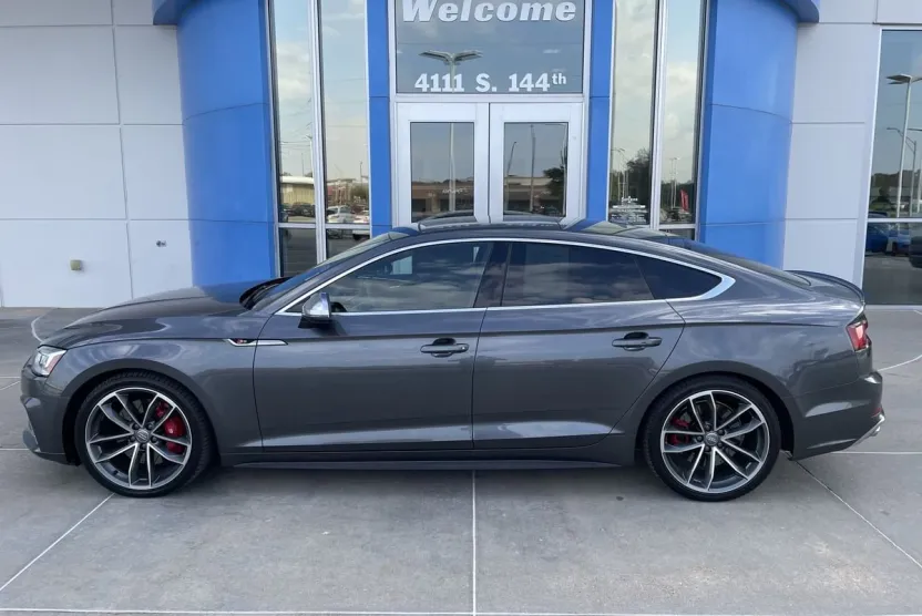 2019 Audi S5 Premium Plus photo 1