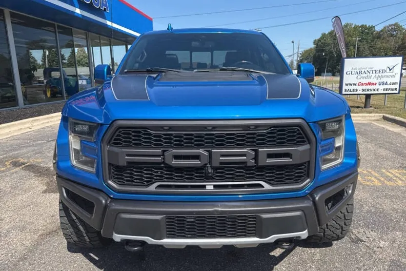 2020 Ford F-150 Raptor photo 1