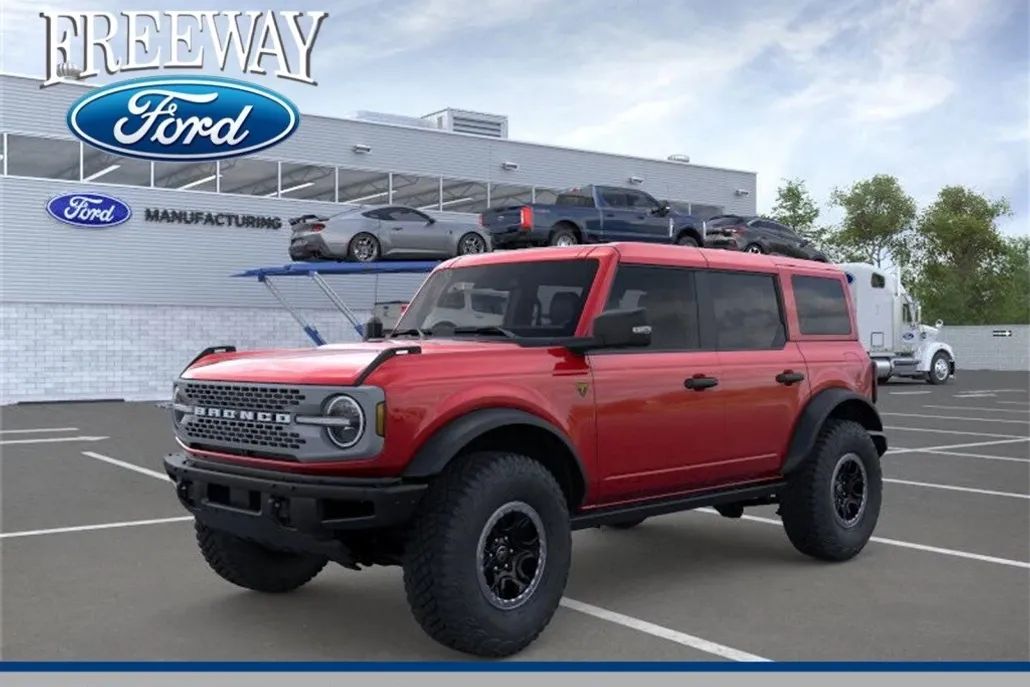 2025 Ford Bronco Badlands photo 1