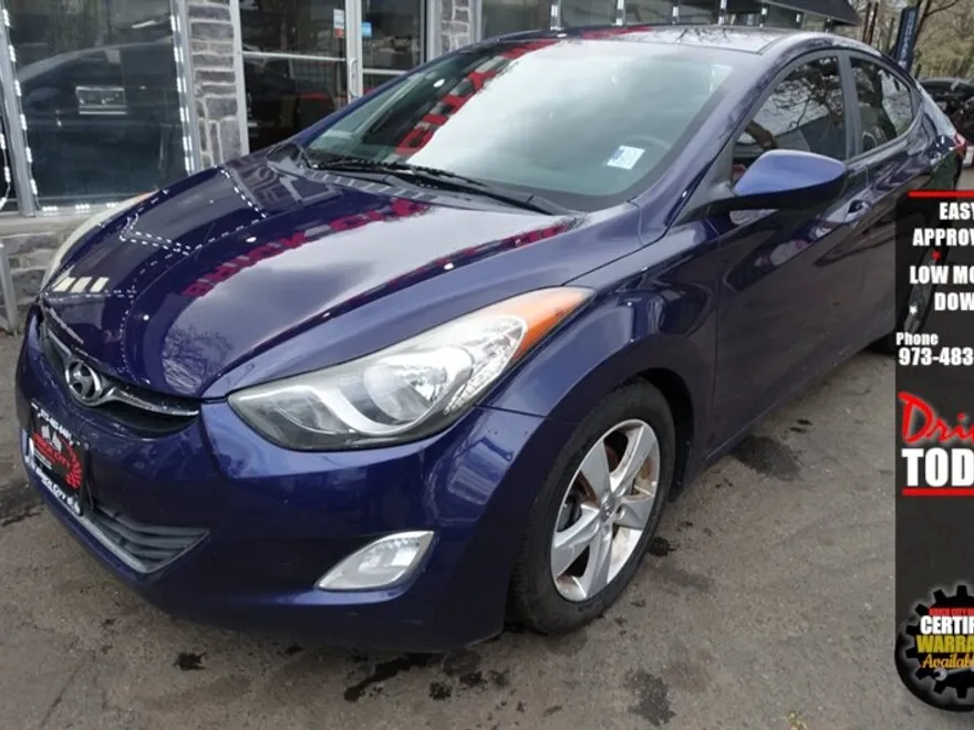 2013 Hyundai Elantra GLS photo 1