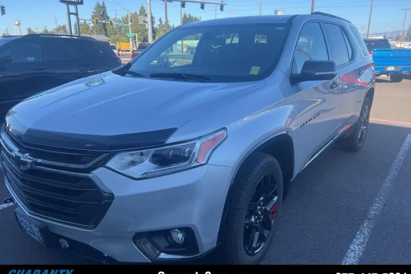 2020 Chevrolet Traverse Premier photo 1