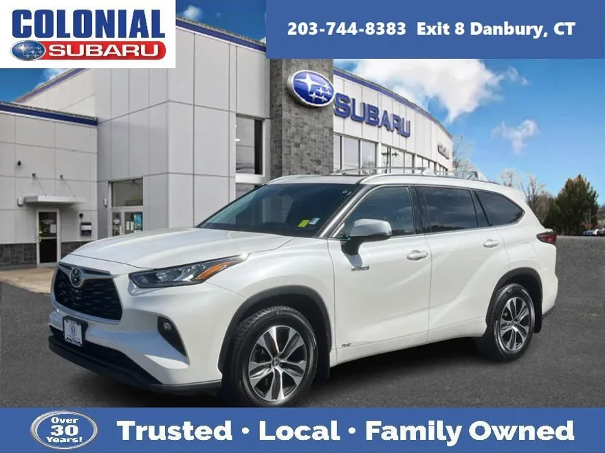 2020 Toyota Highlander Hybrid XLE photo 1