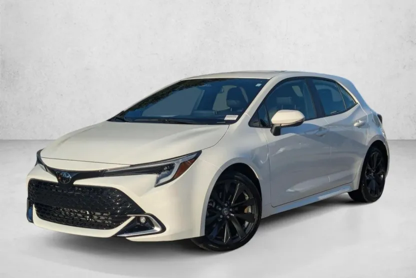 2025 Toyota Corolla XSE photo 1
