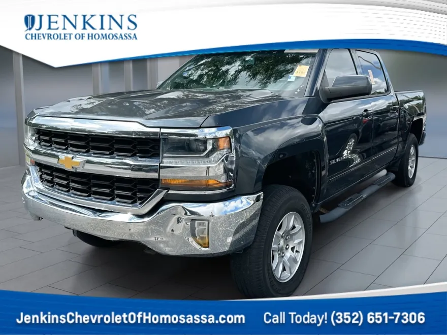 2018 Chevrolet Silverado 1500 LT photo 1