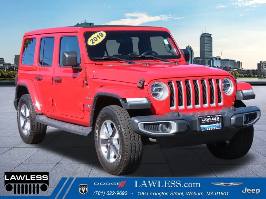 2019 Jeep Wrangler Unlimited Sahara photo 1