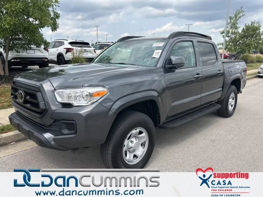 2023 Toyota Tacoma 4x4 SR photo 1
