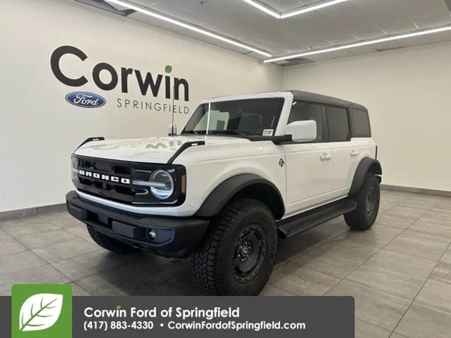 2025 Ford Bronco Outer Banks photo 1