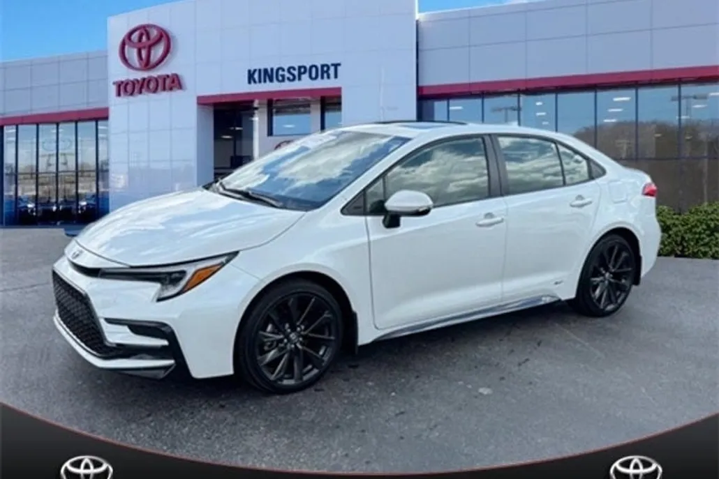 2024 Toyota Corolla Hybrid SE photo 1