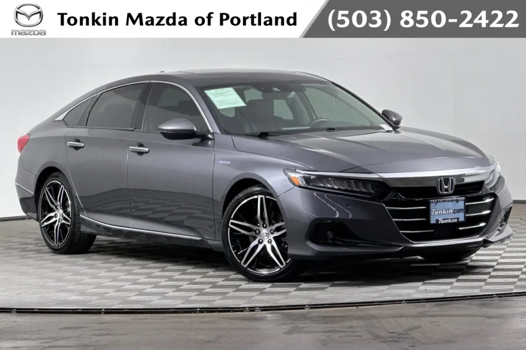 2022 Honda Accord Hybrid Touring photo 1