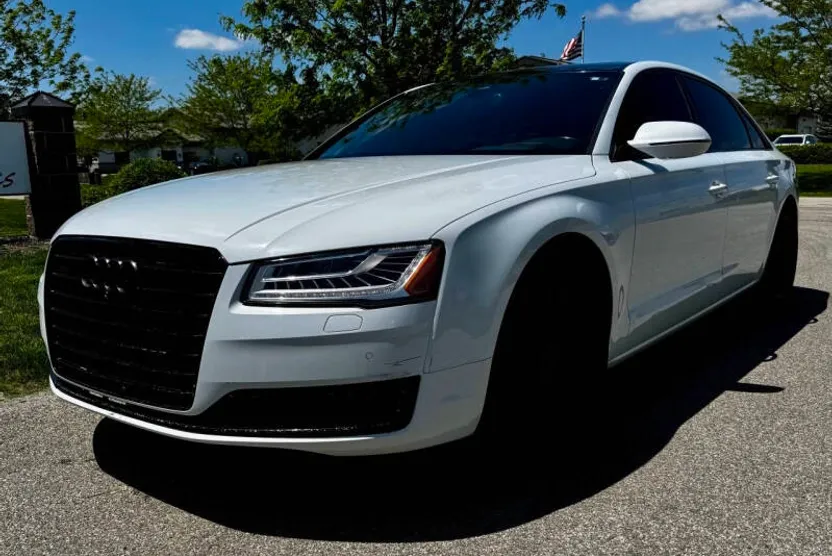 2016 Audi A8 L 3.0T Quattro photo 1