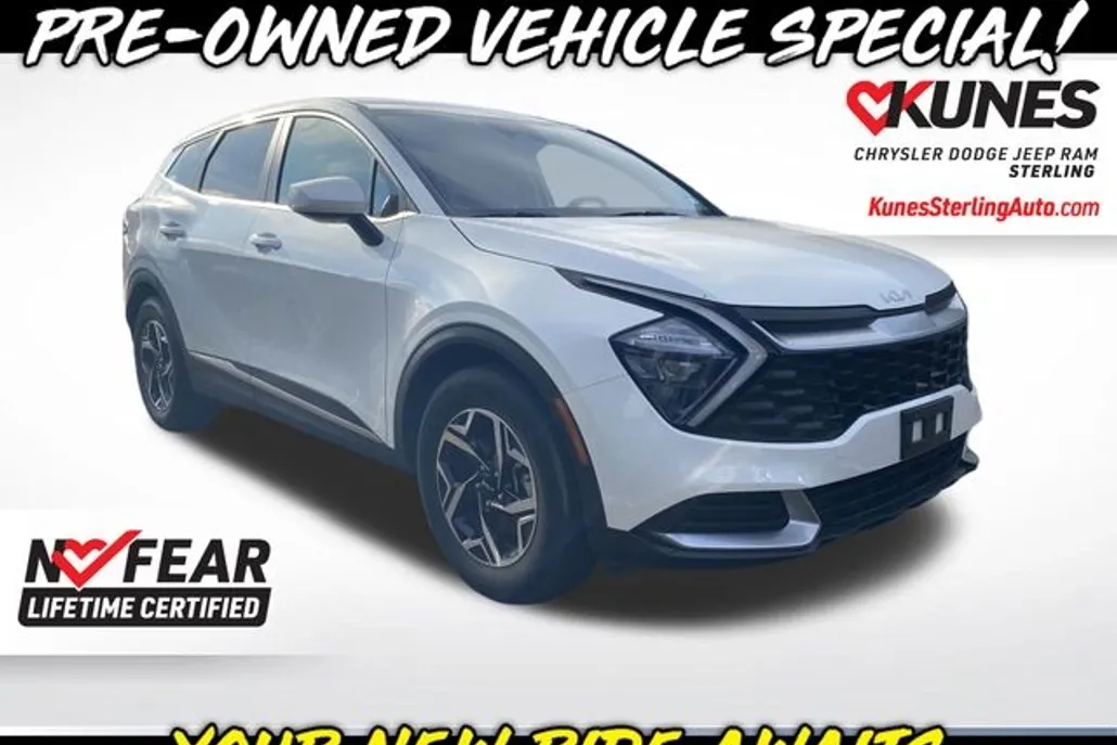 2023 Kia Sportage LX photo 1