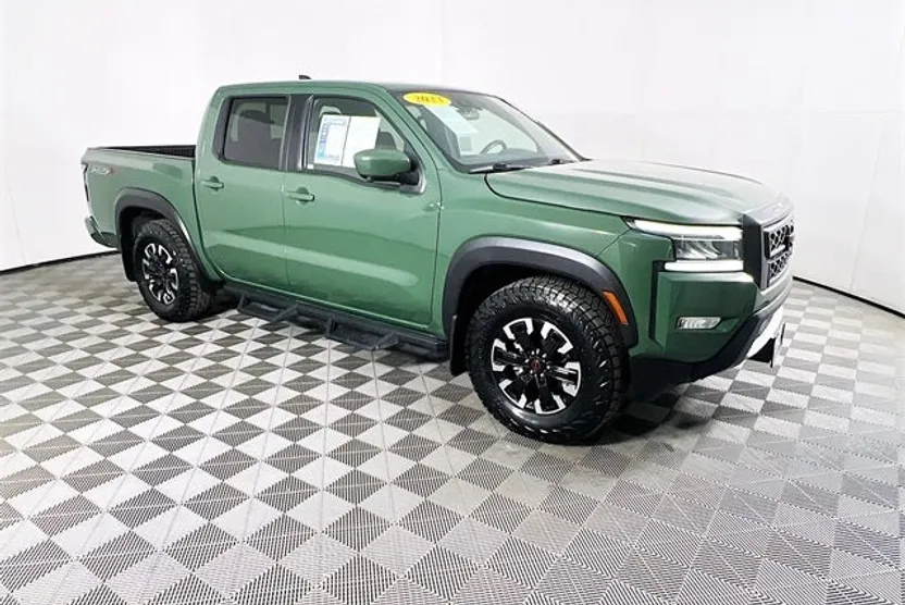 2023 Nissan Frontier PRO-X photo 1