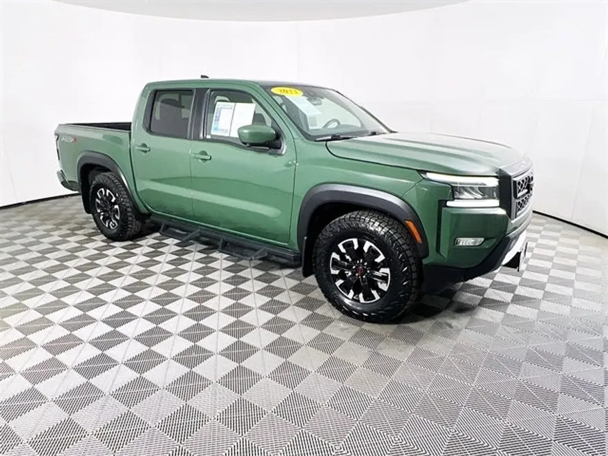 2023 Nissan Frontier PRO-X photo 1