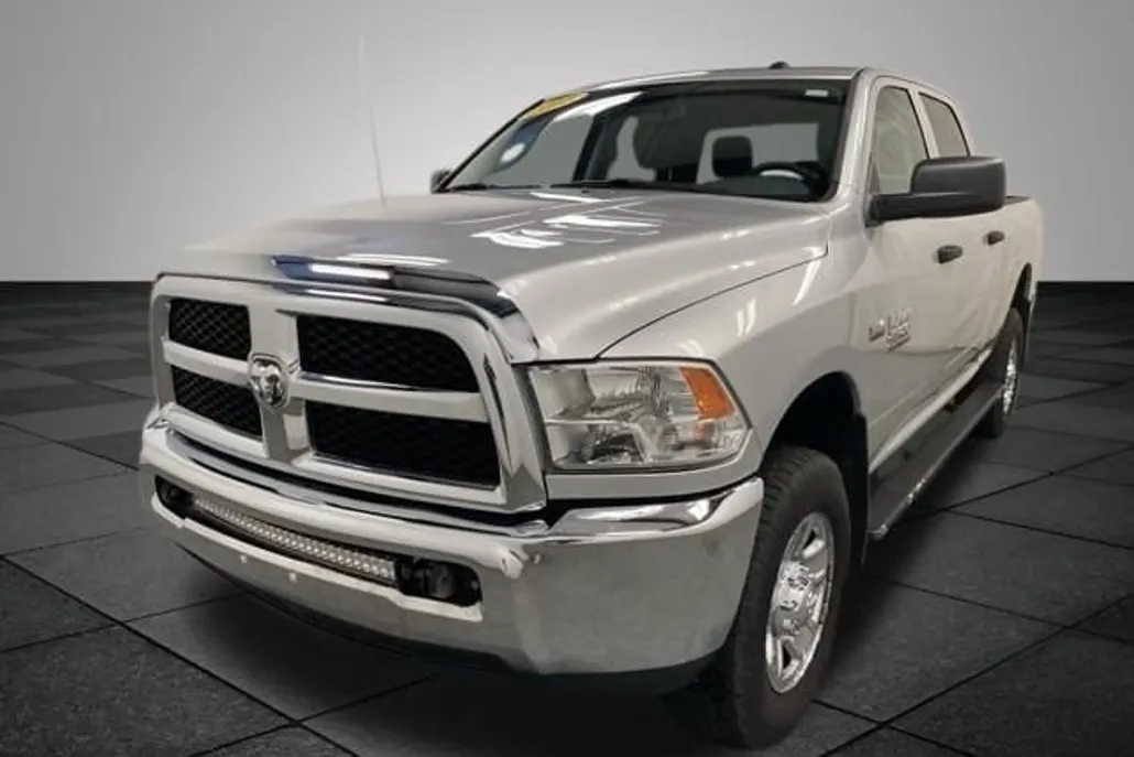 2017 Ram 2500 Tradesman photo 1