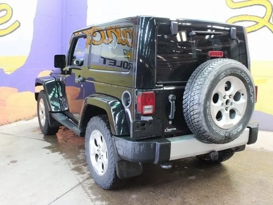 2014 Jeep Wrangler Sahara photo 6