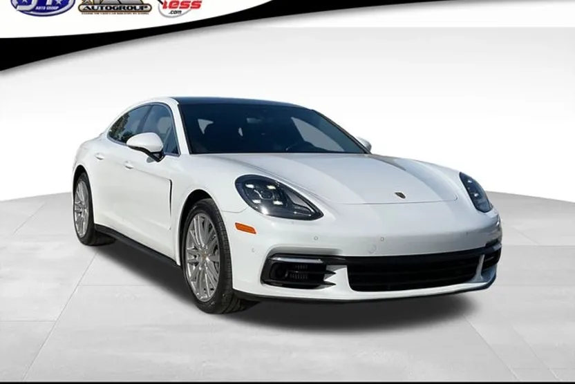 2017 Porsche Panamera 4S photo 1