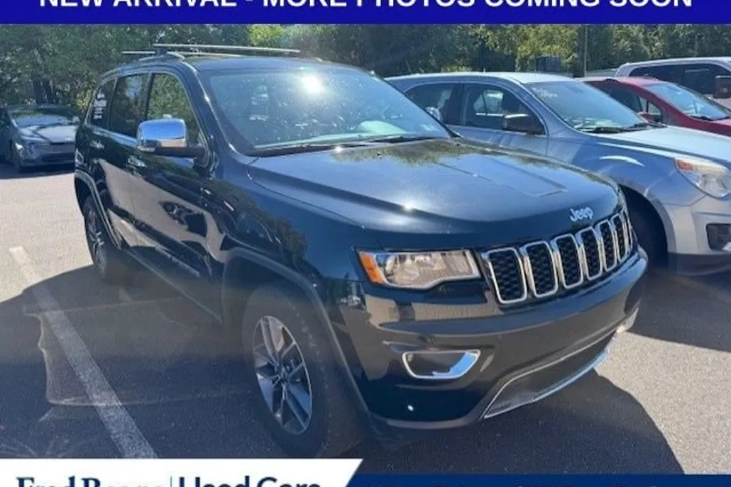 2017 Jeep Grand Cherokee Limited photo 1