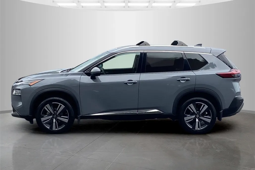 2021 Nissan Rogue SL photo 1