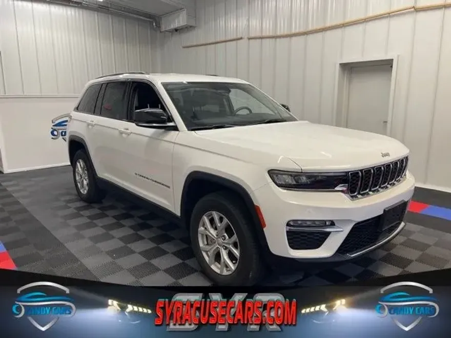 2023 Jeep Grand Cherokee Limited photo 1