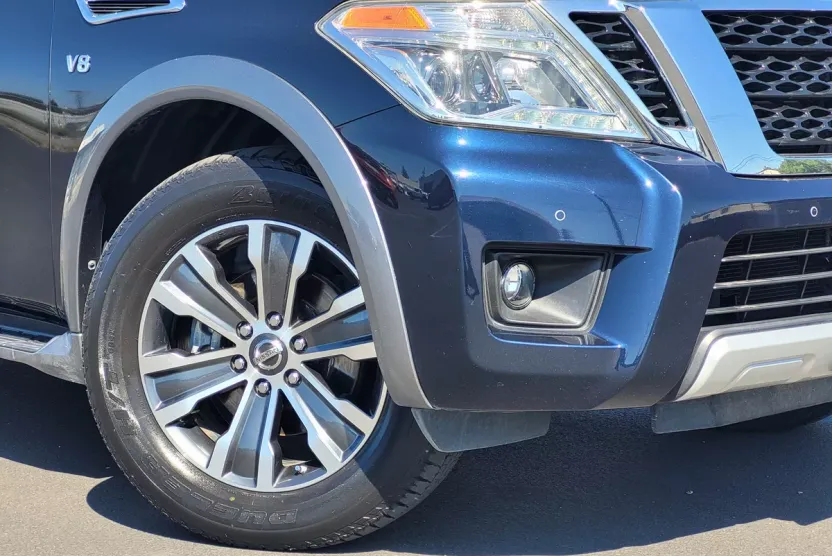 2018 Nissan Armada SL photo 1