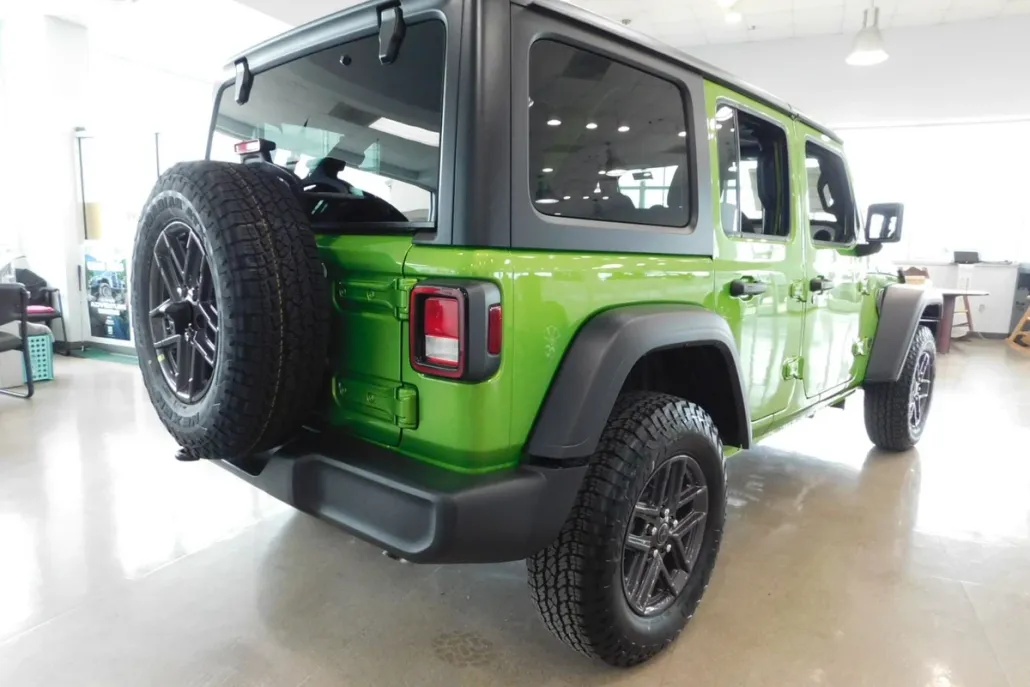 2025 Jeep Wrangler Sport S photo 1