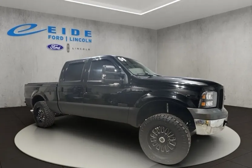 2004 Ford F-250 Lariat photo 1