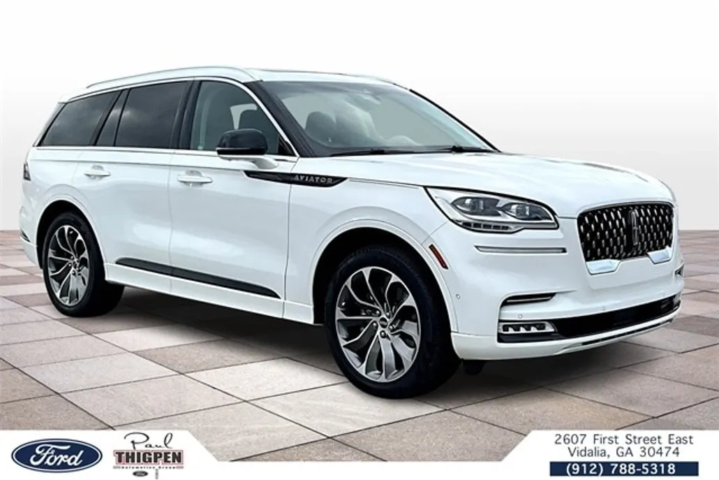 2022 Lincoln Aviator Grand Touring photo 1