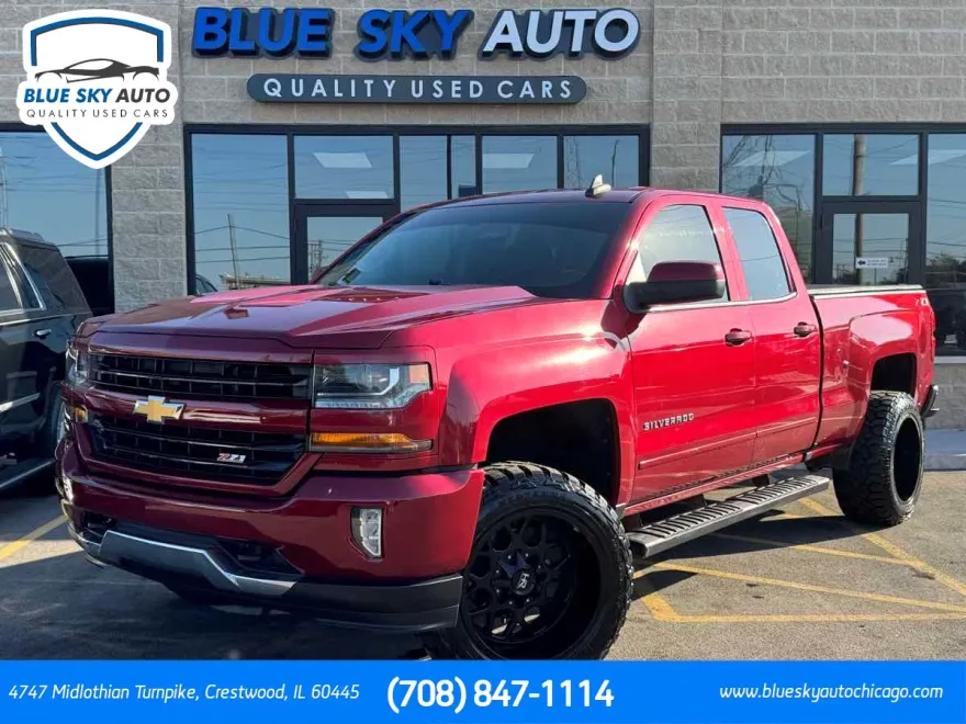2018 Chevrolet Silverado 1500 LT photo 1