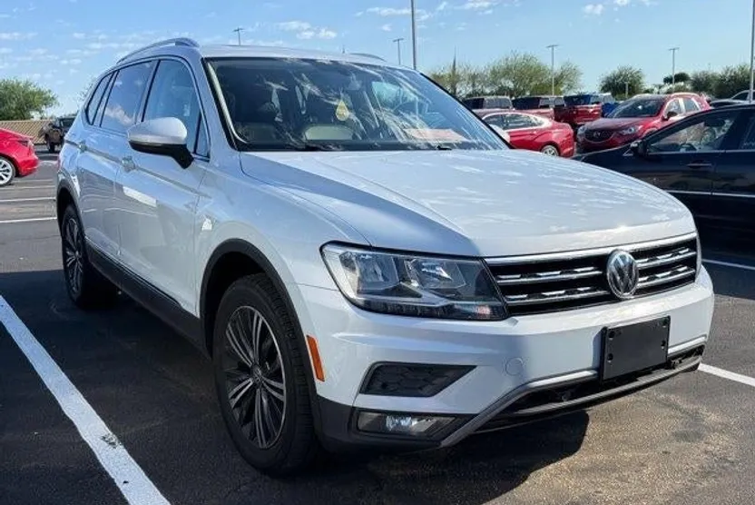 2019 Volkswagen Tiguan SE photo 1