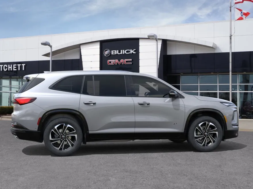 2026 Buick Enclave Sport Touring photo 1