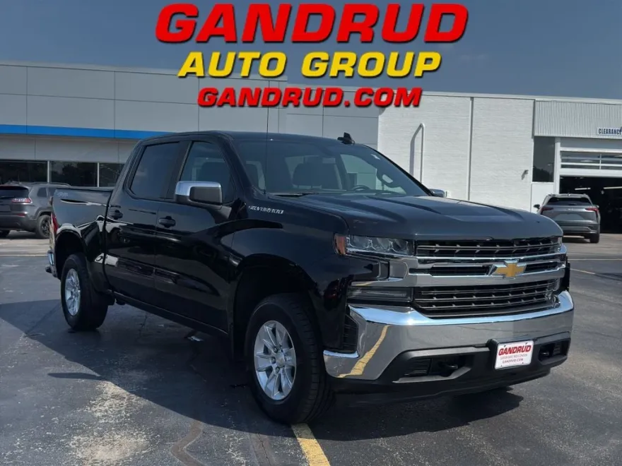2019 Chevrolet Silverado 1500 LT photo 1
