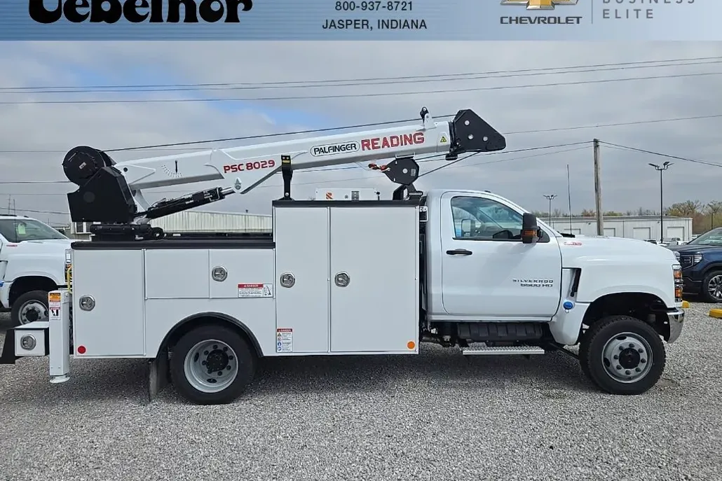2024 Chevrolet Silverado 5500HD Work Truck photo 1
