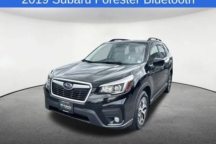 2019 Subaru Forester Premium photo 1
