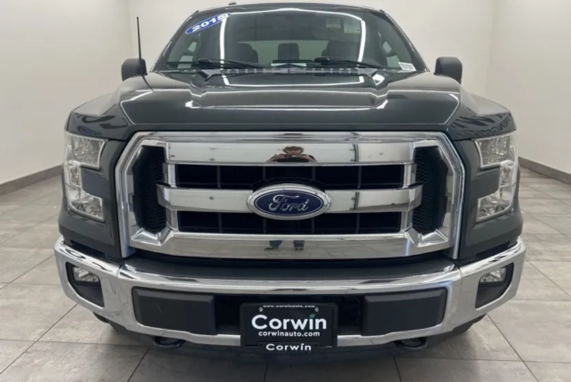 2015 Ford F-150 XLT photo 1