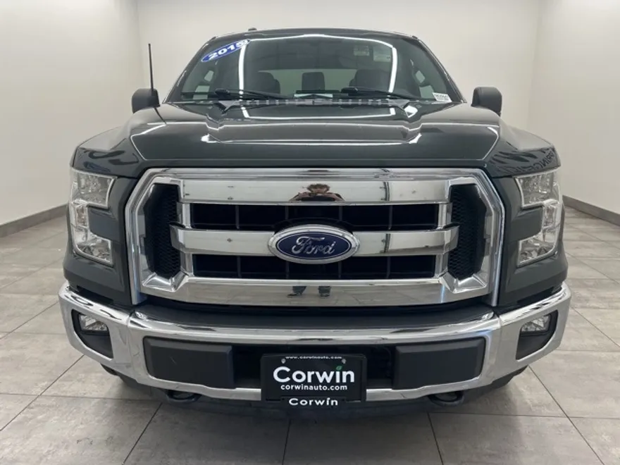 2015 Ford F-150 XLT photo 1