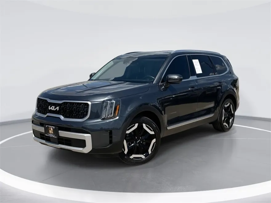 2024 Kia Telluride EX photo 1