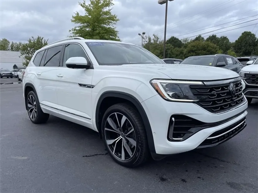 2024 Volkswagen Atlas SEL Premium R-Line photo 1