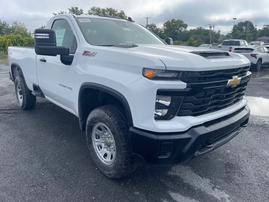 2025 Chevrolet Silverado 2500HD Work Truck photo 1