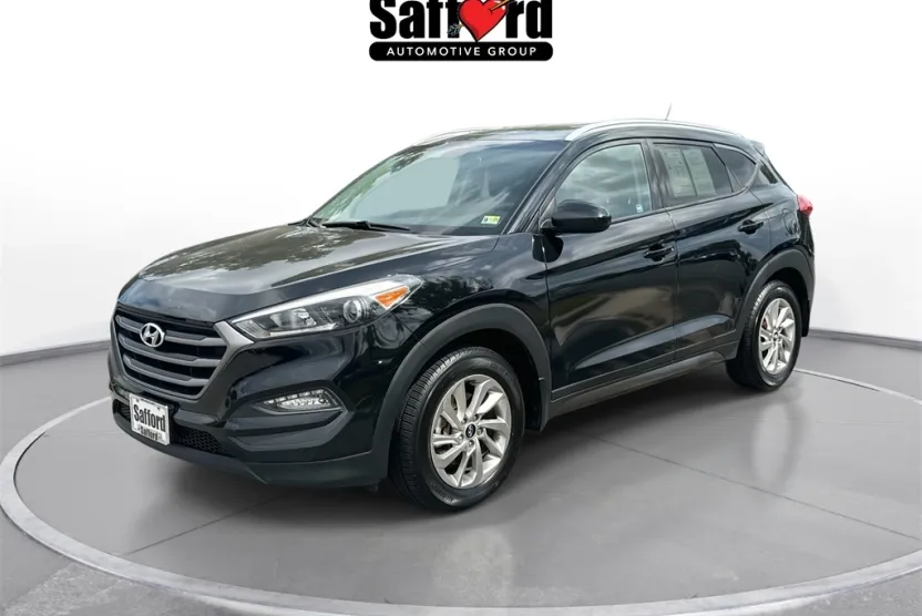 2016 Hyundai Tucson SE photo 1