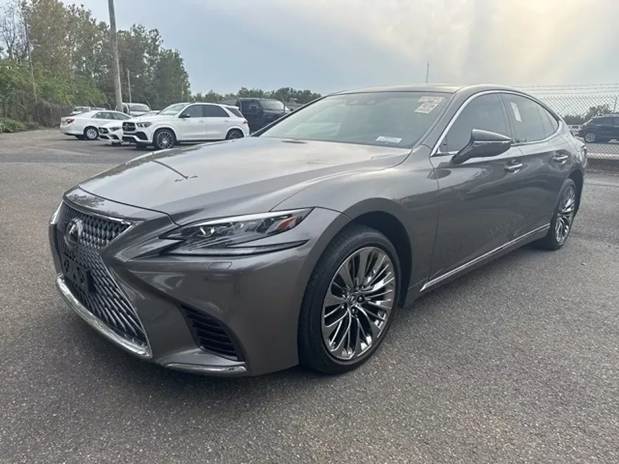 2019 Lexus LS 500 Luxury photo 1