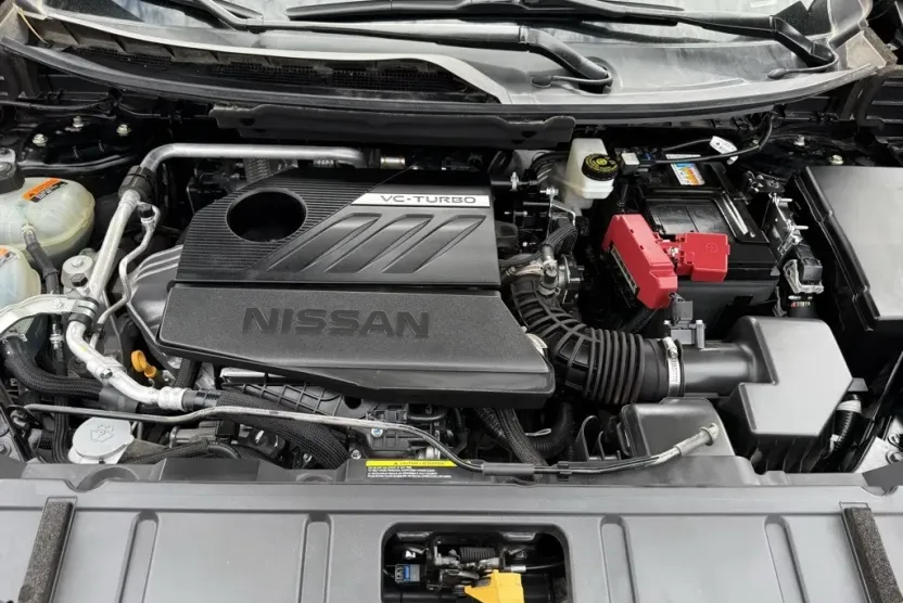 2023 Nissan Rogue SV photo 1