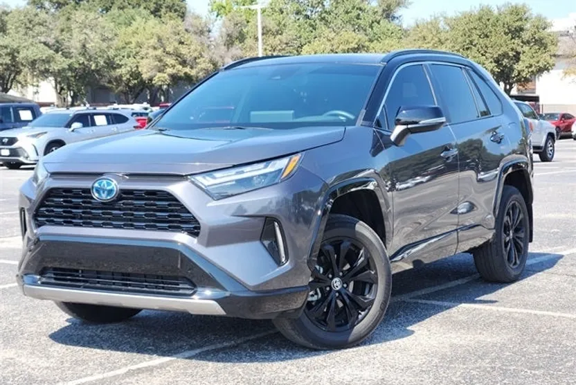 2024 Toyota RAV4 Hybrid XSE photo 1