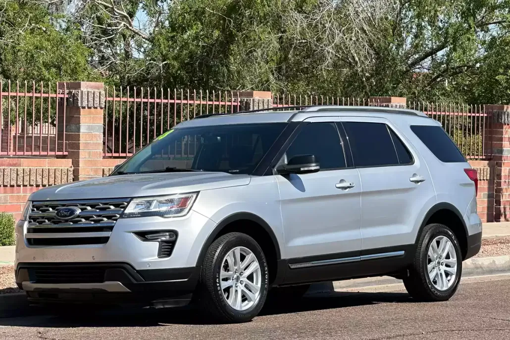 2018 Ford Explorer XLT photo 1