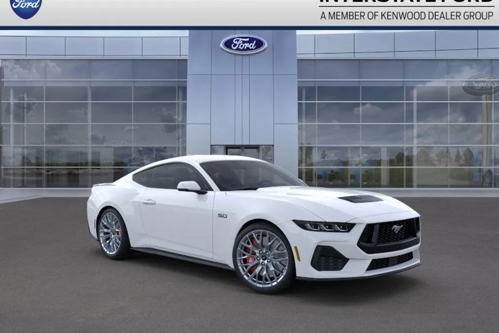 2025 Ford Mustang GT Premium photo 1