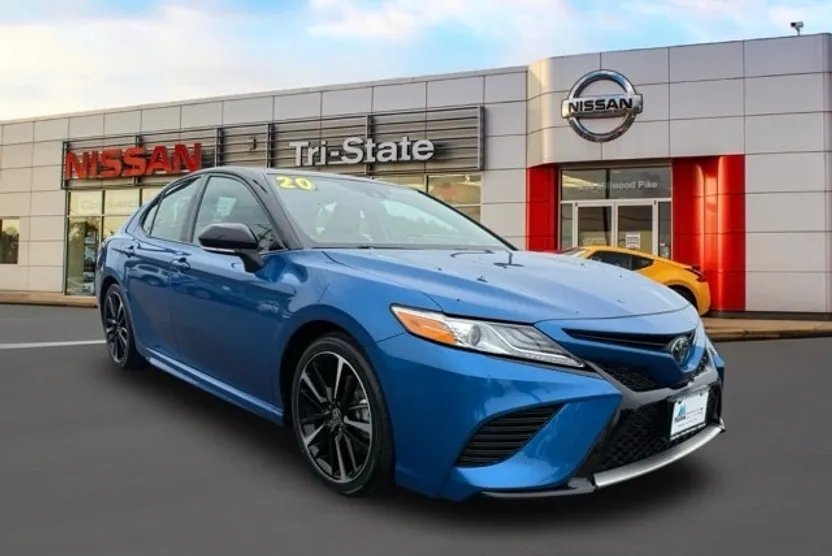 2020 Toyota Camry XSE photo 1