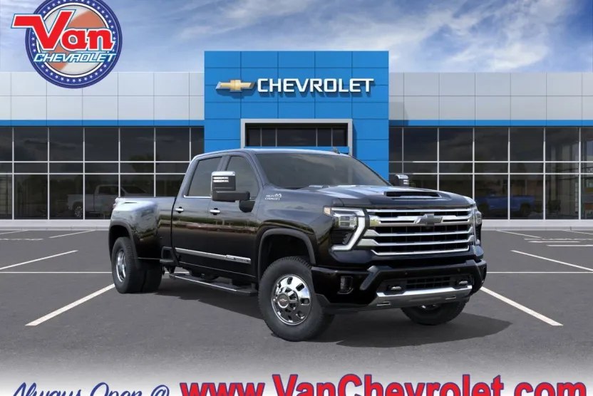 2026 Chevrolet Silverado 3500HD High Country photo 1